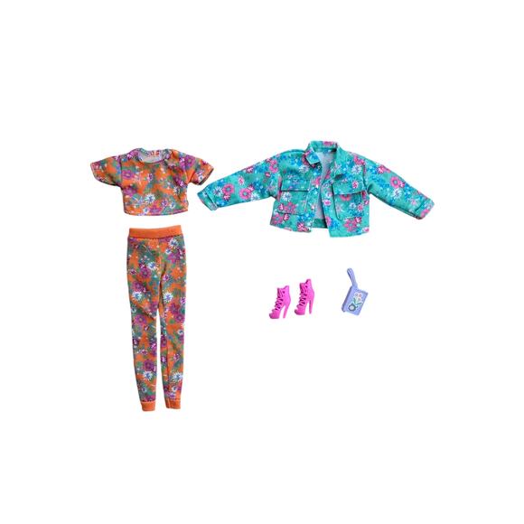 Barbie Extra #10 Doll Outfit Jacket Top Pants Shoes And Accessories GXF09 - Picture 1 of 2